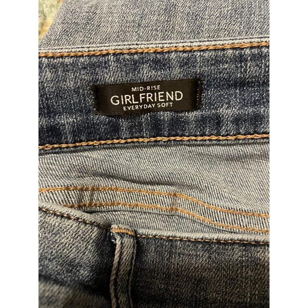 White House Black Market Girlfriend‎ Jeans - Picture 7 of 9